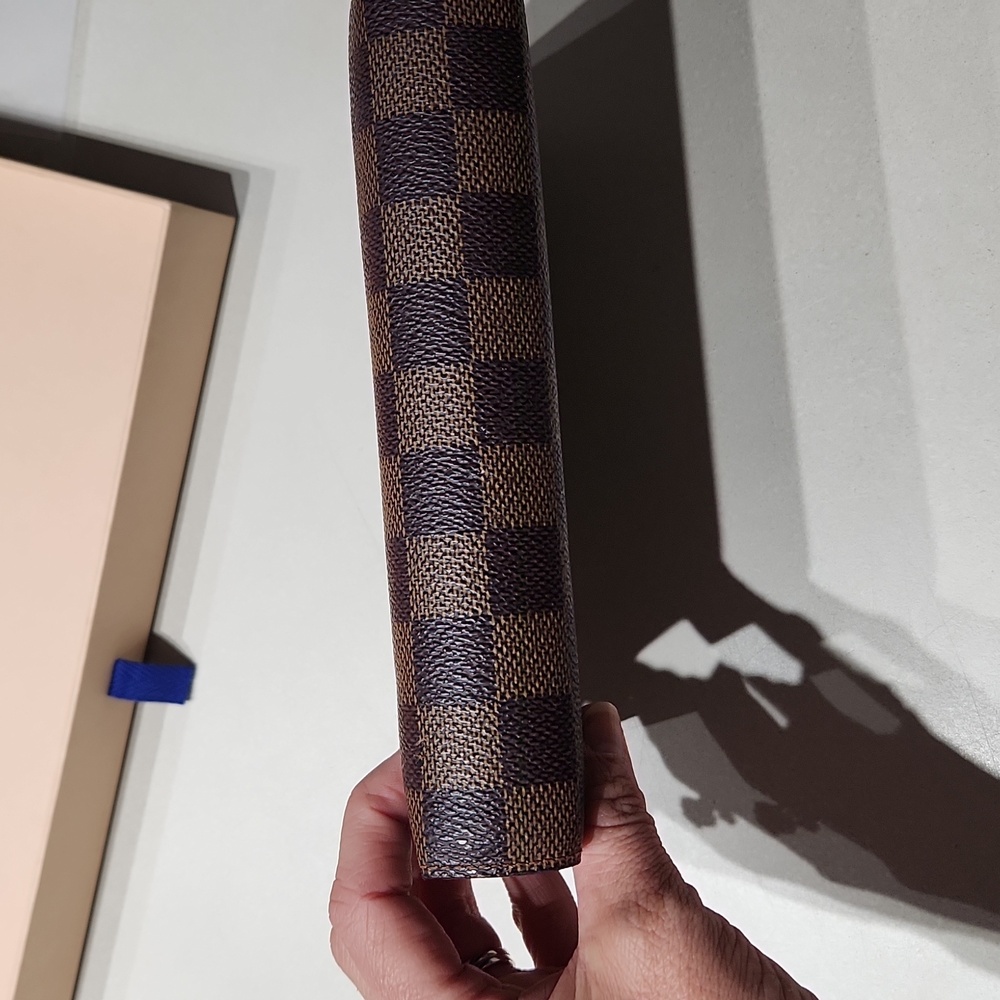 Louis Vuitton Checkered Brown and Black Planner - Picture 6 of 10